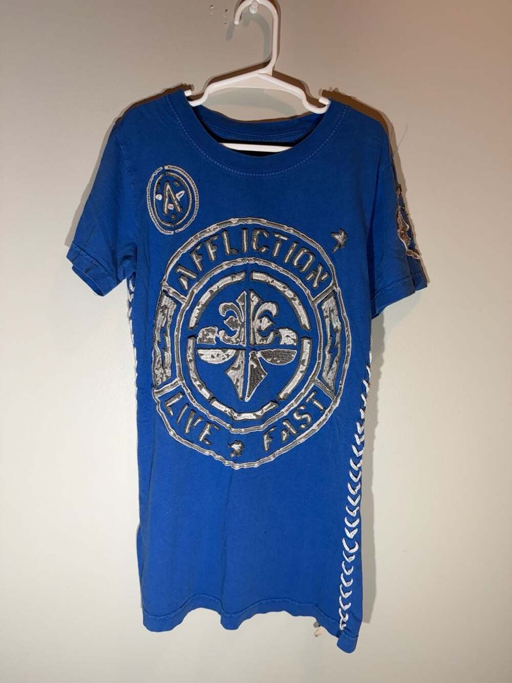 Affliction Live Fast Blue Graphic T-Shirt with Side Lacing Y2K Youth